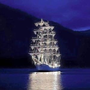 Meet your Posher, Dagmar